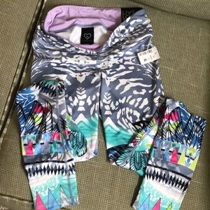 Aeropostale Live Love Dream leggings